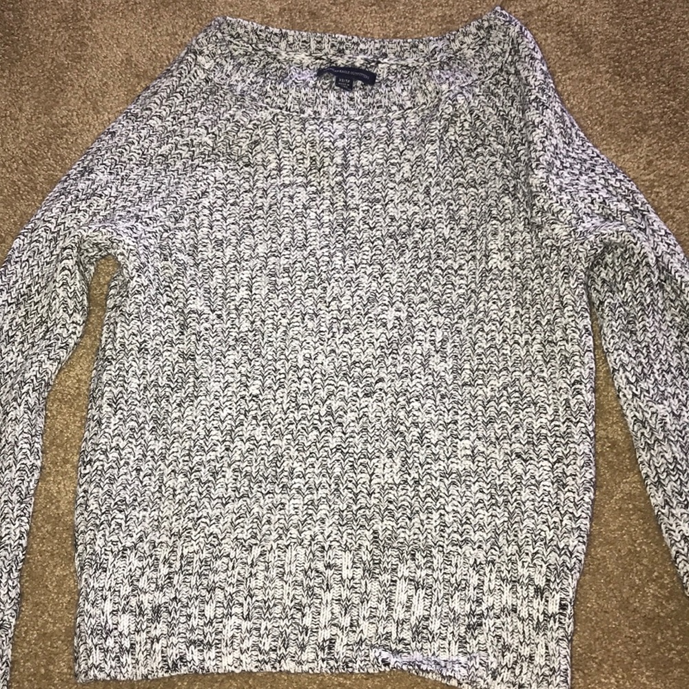 Am Eagle Sweater Worn Once!